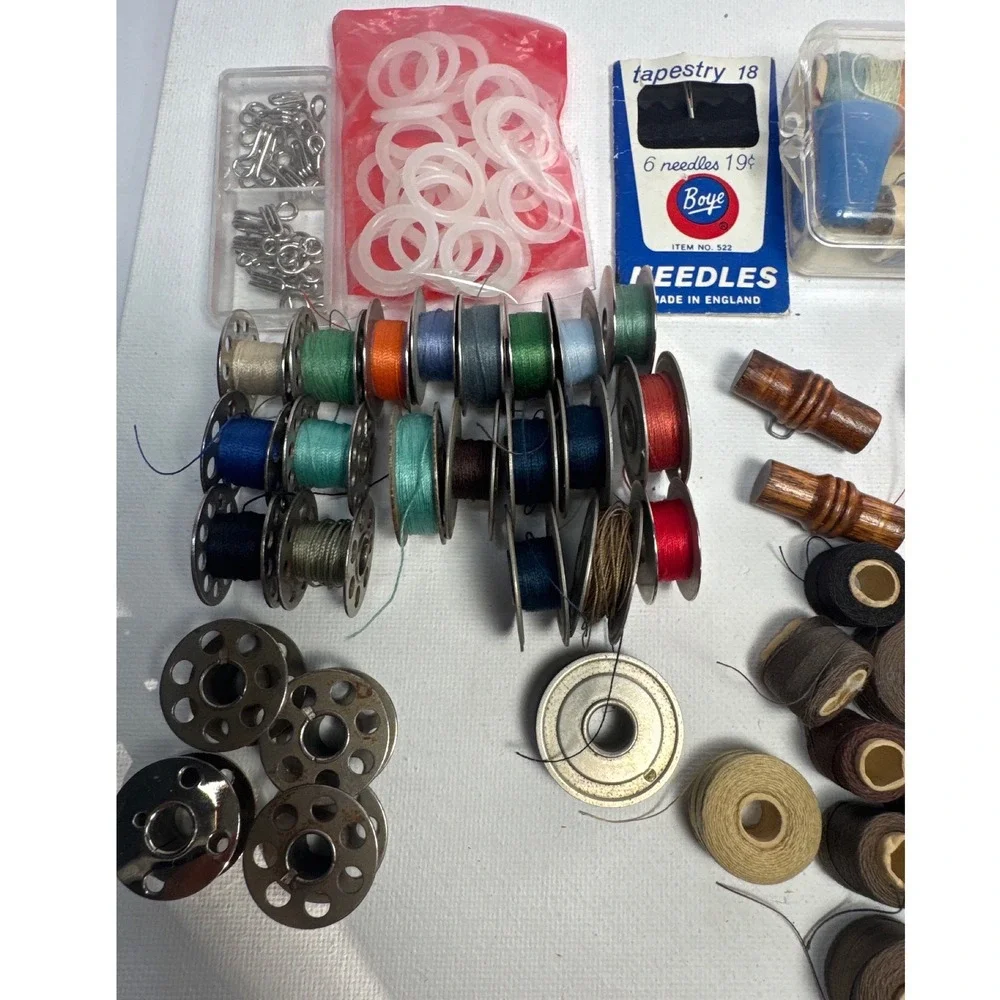 Mixed Vintage Sewing Notions Lot Wood Spools Metal Bobbins Boye Needles Multi